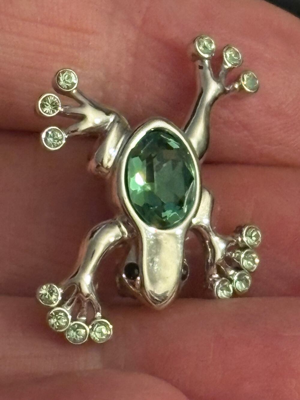 Silver Tone Frog Brooch Green Rhinestone Accent Pin